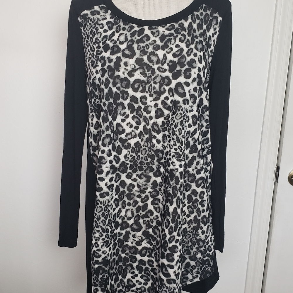 Reborn J Black Scoop Neck Cheeta Print L.Sleeve Pocket Women's Dress Size M NWT